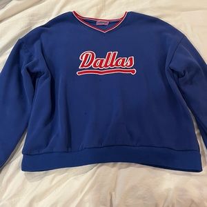 v-neck/crew neck. from edikted. color in royal blue.  size small